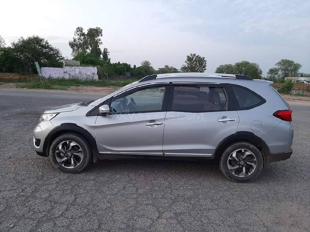 Honda BR-V 2018 for Sale in Karachi Honda BR-V 2018 for Sale in Karachi Image-3