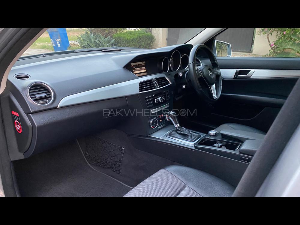 مرسڈیز بینز سی کلاس 2013 for Sale in اسلام آباد مرسڈیز بینز سی کلاس 2013 for Sale in اسلام آباد Image-12