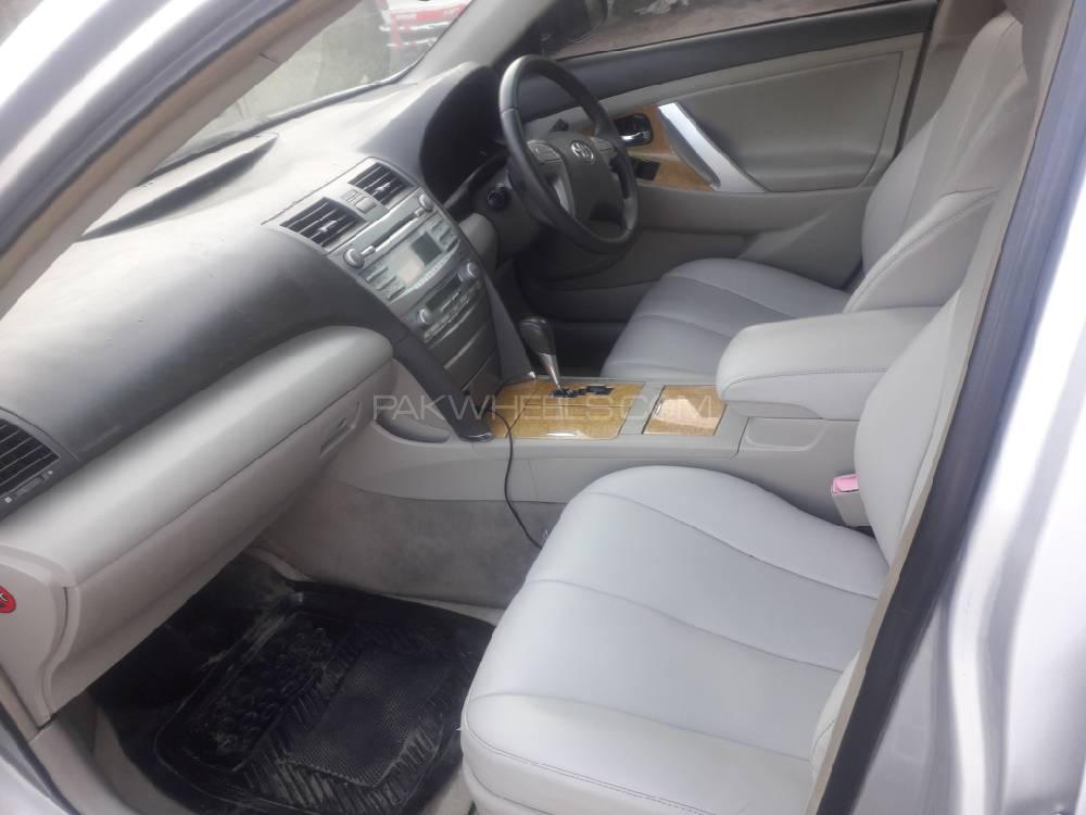 ٹویوٹا کیمری 2006 for Sale in گجرانوالہ ٹویوٹا کیمری 2006 for Sale in گجرانوالہ Image-2