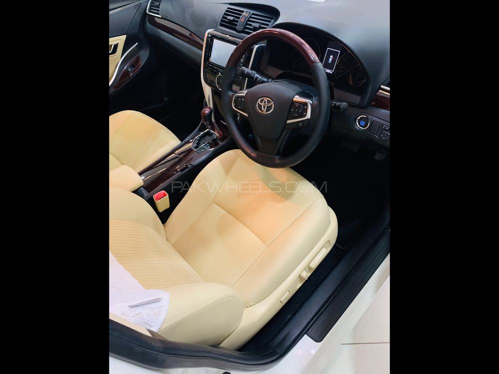 Toyota Premio 2017 for Sale in Islamabad Toyota Premio 2017 for Sale in Islamabad Image-8