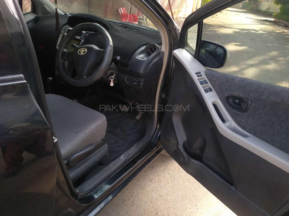 Toyota Vitz 2009 for Sale in Karachi Toyota Vitz 2009 for Sale in Karachi Image-3