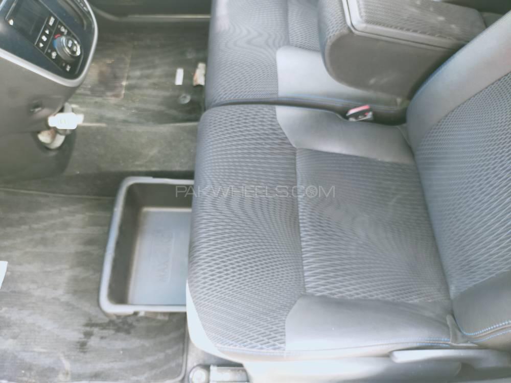 Daihatsu Move 2016 for Sale in Lahore Daihatsu Move 2016 for Sale in Lahore Image-13