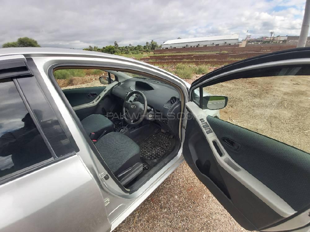 Toyota Vitz 2007 for Sale in Multan Toyota Vitz 2007 for Sale in Multan Image-11