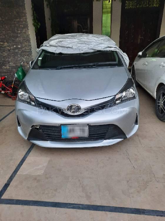 Toyota Vitz 2015 for Sale in Rawalpindi Image-1