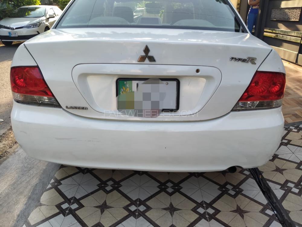 Mitsubishi Lancer 2004 for Sale in Lahore Mitsubishi Lancer 2004 for Sale in Lahore Image-2