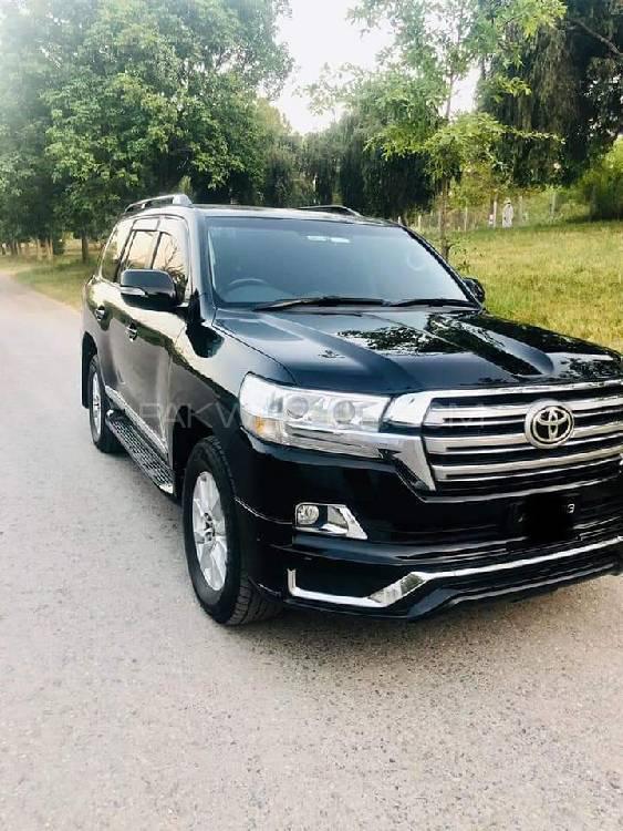 Toyota Land Cruiser 2015 for Sale in Lahore Toyota Land Cruiser 2015 for Sale in Lahore Image-9
