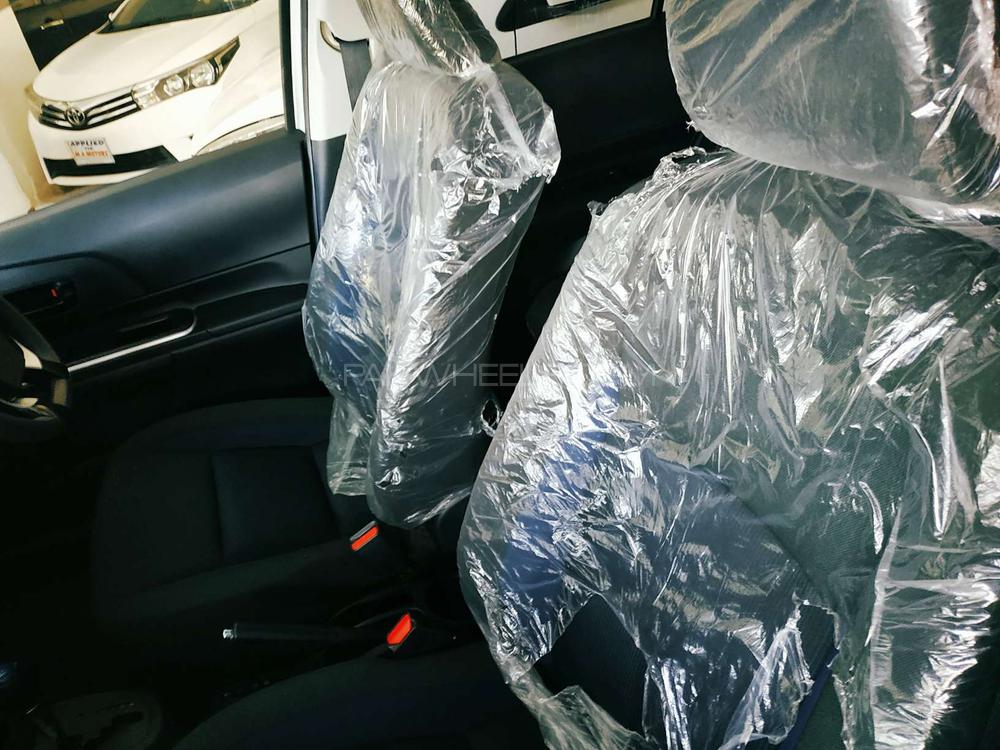 Toyota Aqua 2017 for Sale in Rawalpindi Toyota Aqua 2017 for Sale in Rawalpindi Image-11
