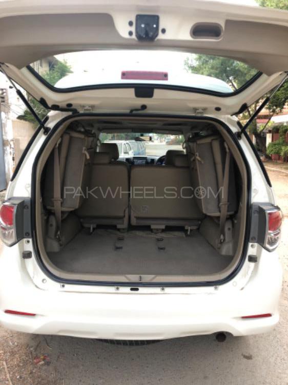 ٹویوٹا فورچیونر 2014 for Sale in کراچی ٹویوٹا فورچیونر 2014 for Sale in کراچی Image-11