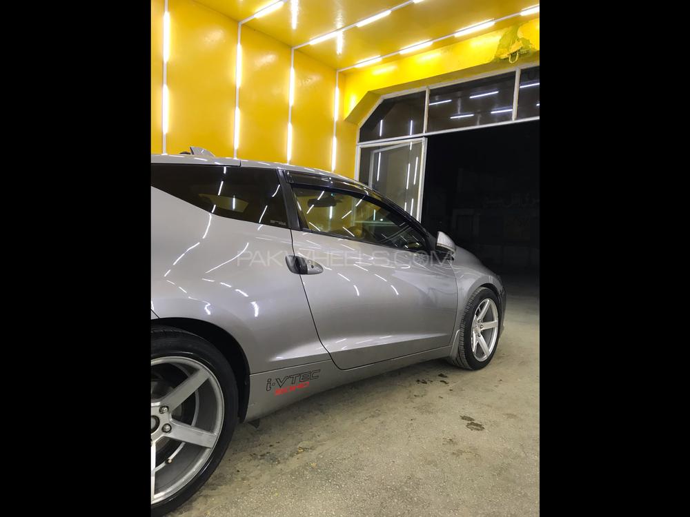 Honda CR-Z 2010 for Sale in Rawalpindi Honda CR-Z 2010 for Sale in Rawalpindi Image-10