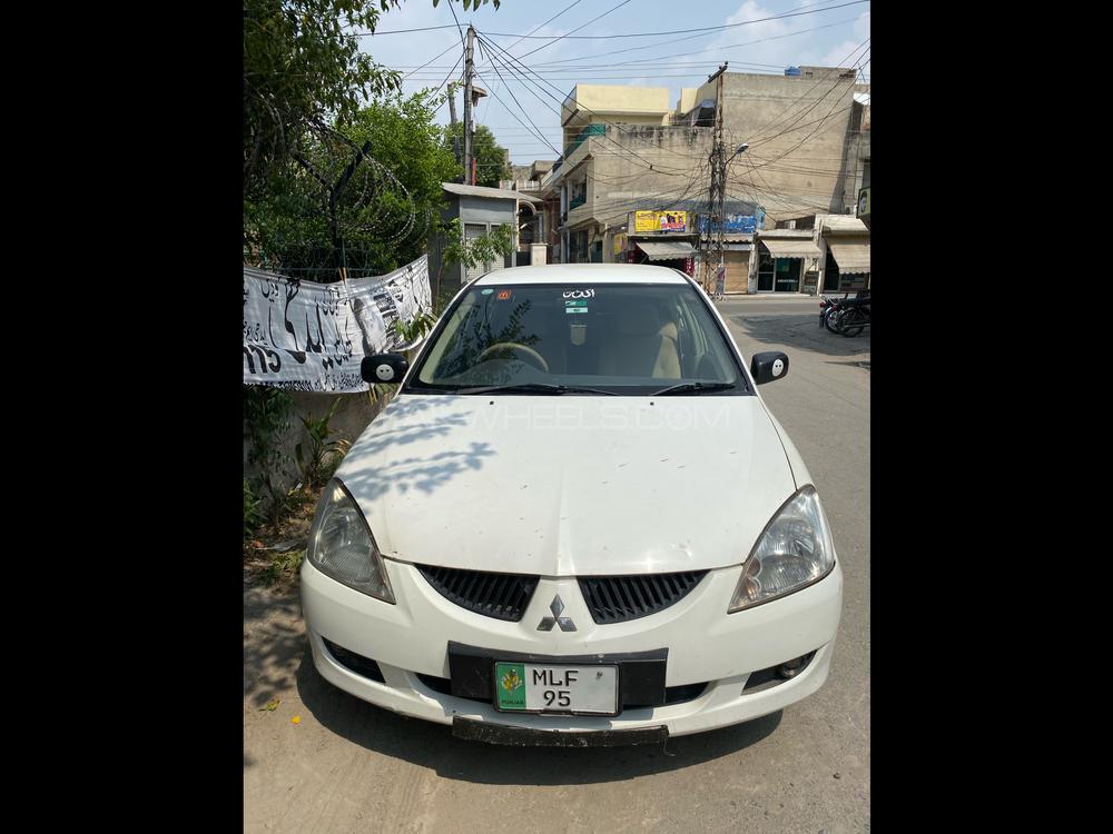 Mitsubishi Lancer 2004 for Sale in Lahore Mitsubishi Lancer 2004 for Sale in Lahore Image-2