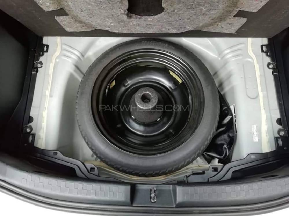 Toyota Aqua 2015 for Sale in Peshawar Toyota Aqua 2015 for Sale in Peshawar Image-13