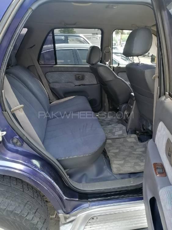 ٹویوٹا سرف 2001 for Sale in گجرانوالہ ٹویوٹا سرف 2001 for Sale in گجرانوالہ Image-3