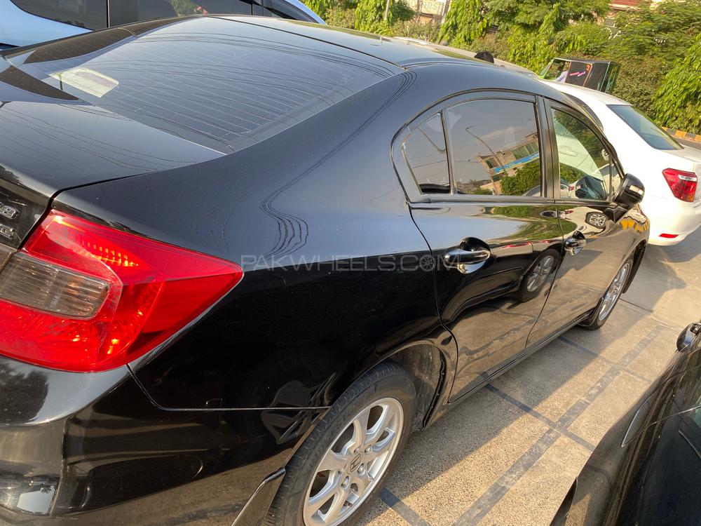 Honda Civic 2014 for Sale in Lahore Honda Civic 2014 for Sale in Lahore Image-4