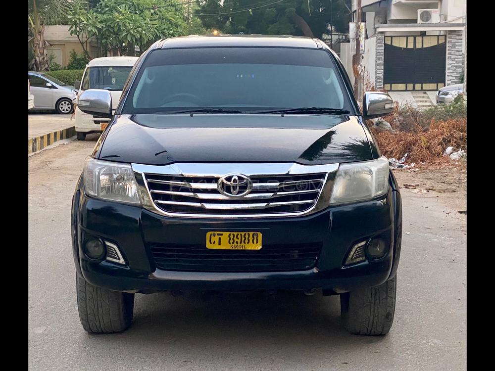 Toyota Hilux 2012 for Sale in Karachi Image-1
