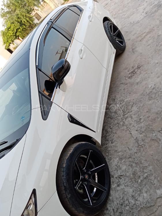 ہونڈا سوک 2015 for Sale in سیالکوٹ ہونڈا سوک 2015 for Sale in سیالکوٹ Image-2