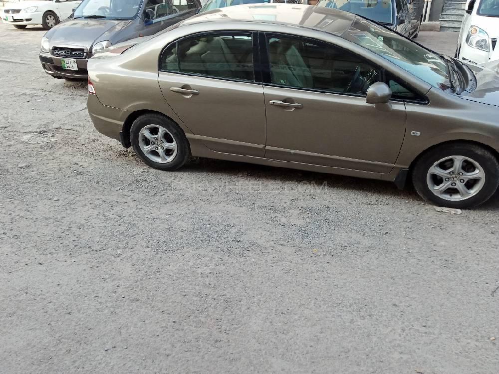 Honda Civic 2010 for Sale in Faisalabad Image-1