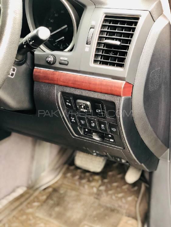Toyota Land Cruiser 2015 for Sale in Lahore Toyota Land Cruiser 2015 for Sale in Lahore Image-11