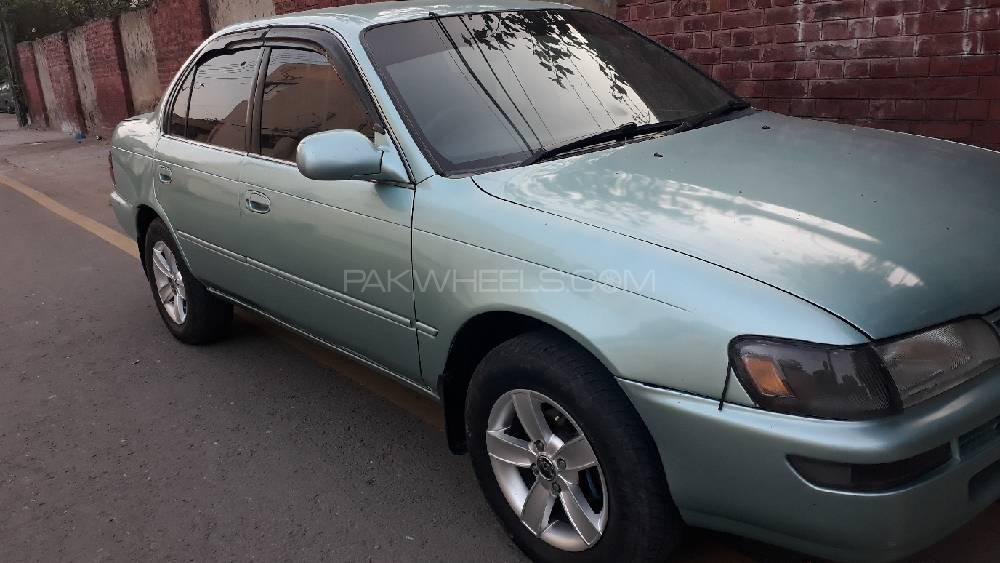 Toyota Corolla 2000 for Sale in Lahore Image-1