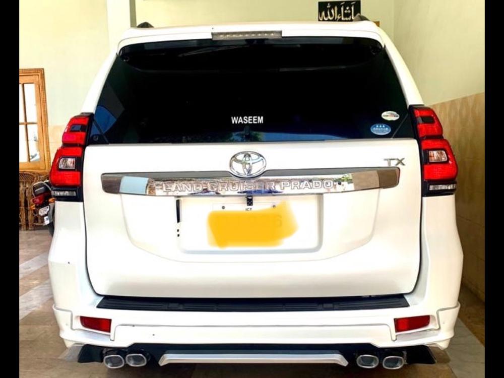 Toyota Prado 2009 for Sale in Peshawar Toyota Prado 2009 for Sale in Peshawar Image-2