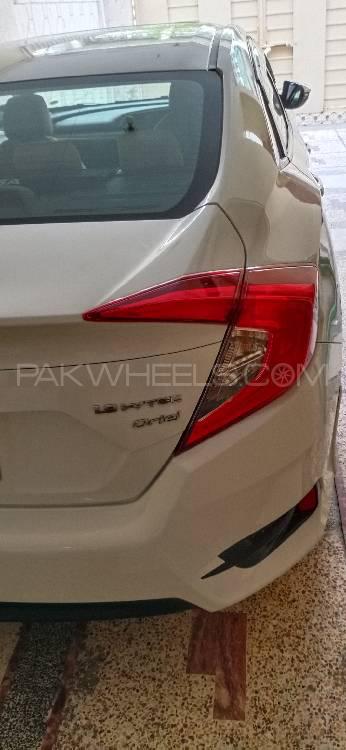 Honda Civic 2018 for Sale in Faisalabad Honda Civic 2018 for Sale in Faisalabad Image-18