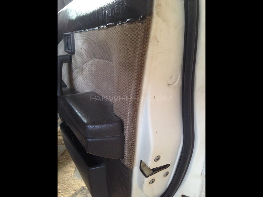 Nissan Sunny 1986 for Sale in Peshawar Nissan Sunny 1986 for Sale in Peshawar Image-17