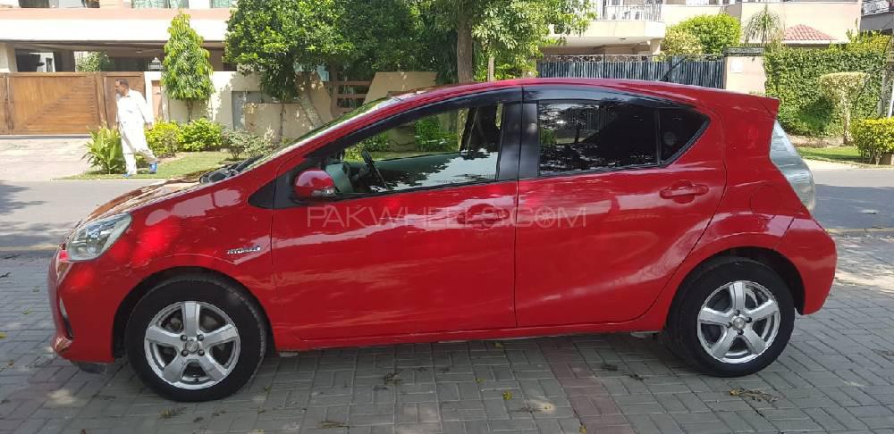 Toyota Aqua 2012 for Sale in Lahore Toyota Aqua 2012 for Sale in Lahore Image-6