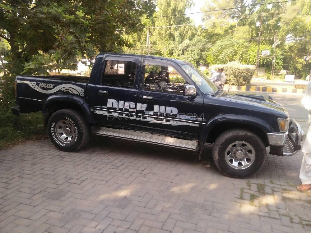 Toyota Hilux 1993 for Sale in Rawalpindi Image-1