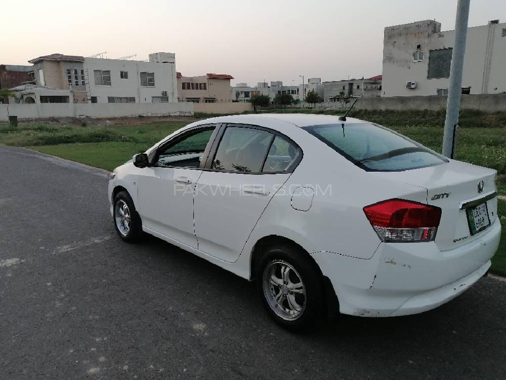 Honda City 2013 for Sale in Lahore Honda City 2013 for Sale in Lahore Image-6
