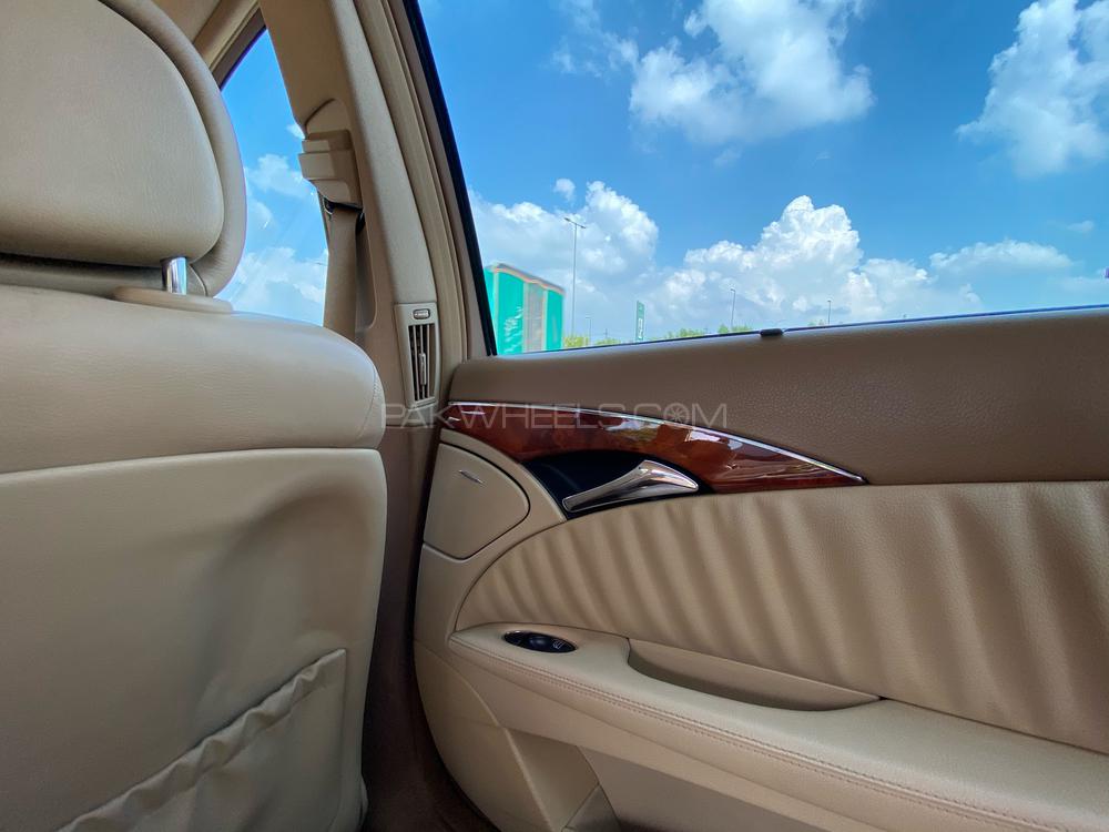 Mercedes Benz E Class 2009 for Sale in Lahore Mercedes Benz E Class 2009 for Sale in Lahore Image-18
