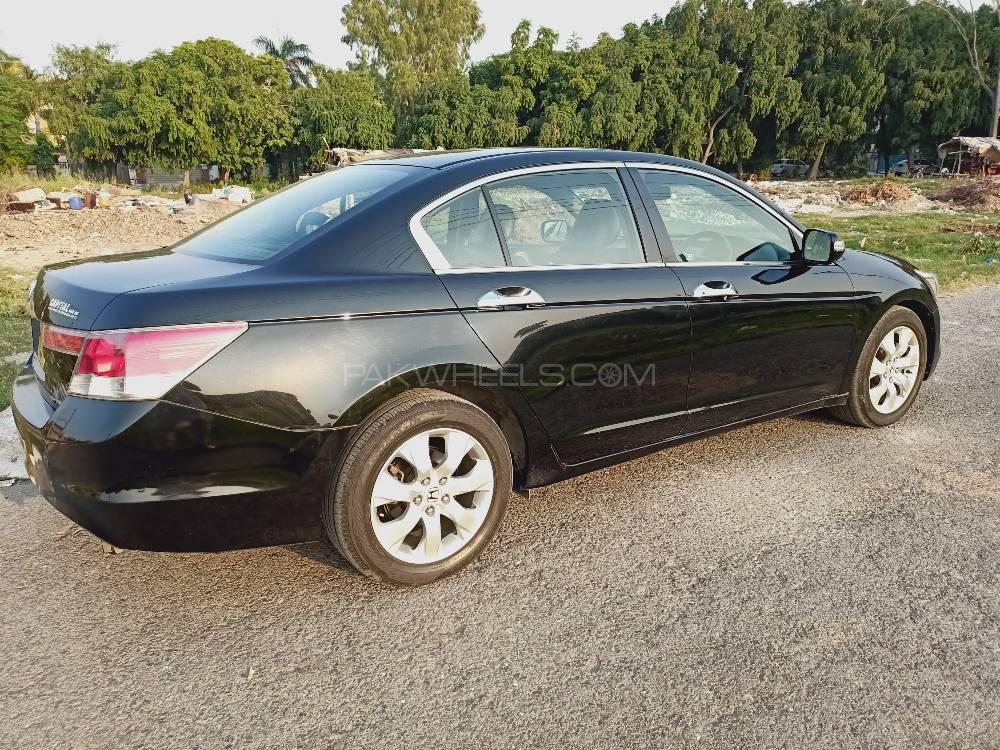 ہونڈا اکارڈ 2010 for Sale in لاہور ہونڈا اکارڈ 2010 for Sale in لاہور Image-7