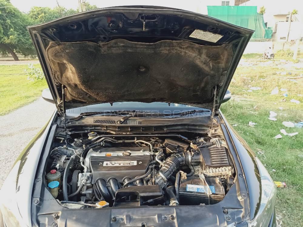 ہونڈا اکارڈ 2010 for Sale in لاہور ہونڈا اکارڈ 2010 for Sale in لاہور Image-15