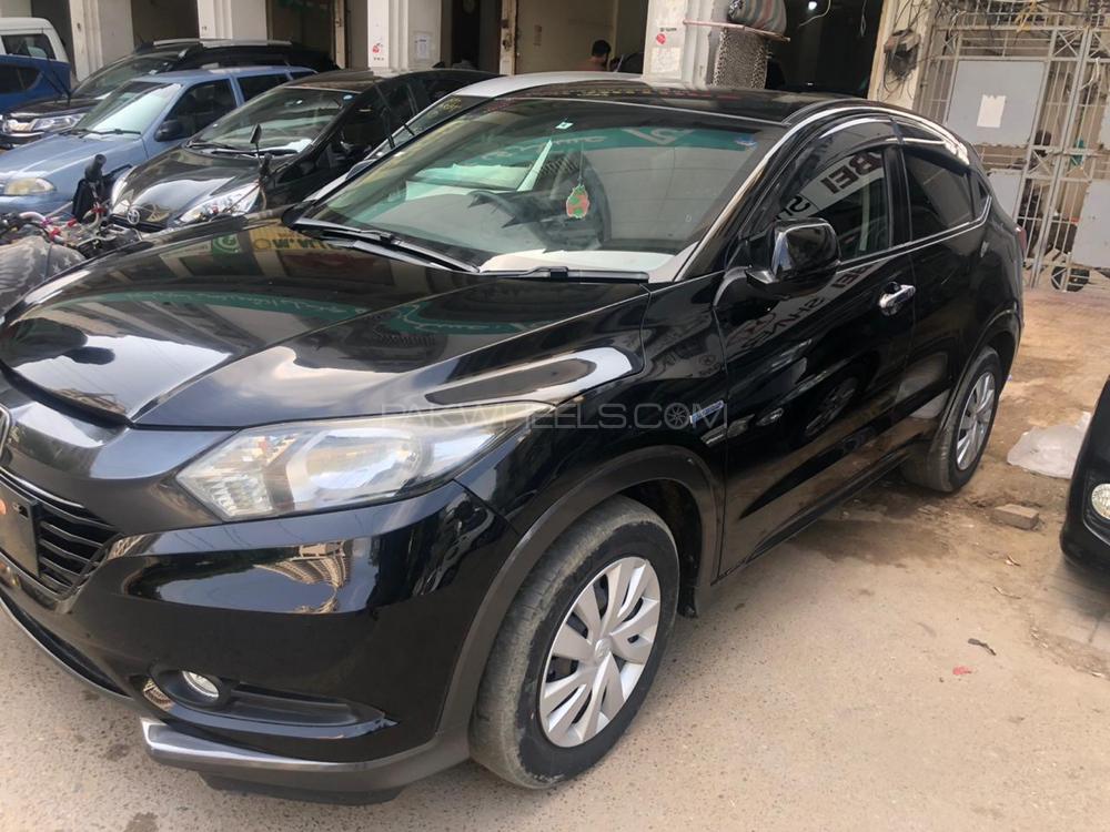 Honda Vezel 2014 for Sale in Karachi Image-1