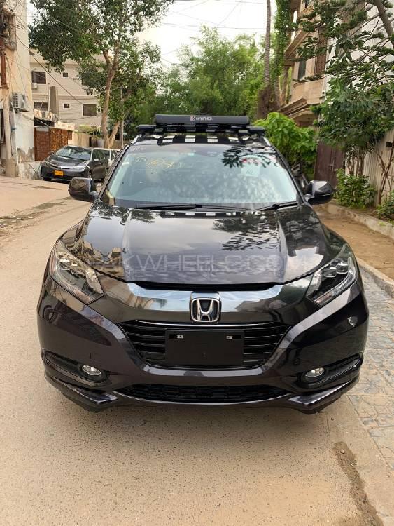 Honda Vezel 2015 for Sale in Karachi Honda Vezel 2015 for Sale in Karachi Image-9