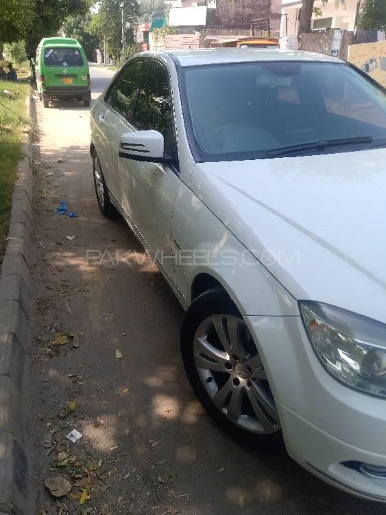 Mercedes Benz C Class 2007 for Sale in Lahore Image-1