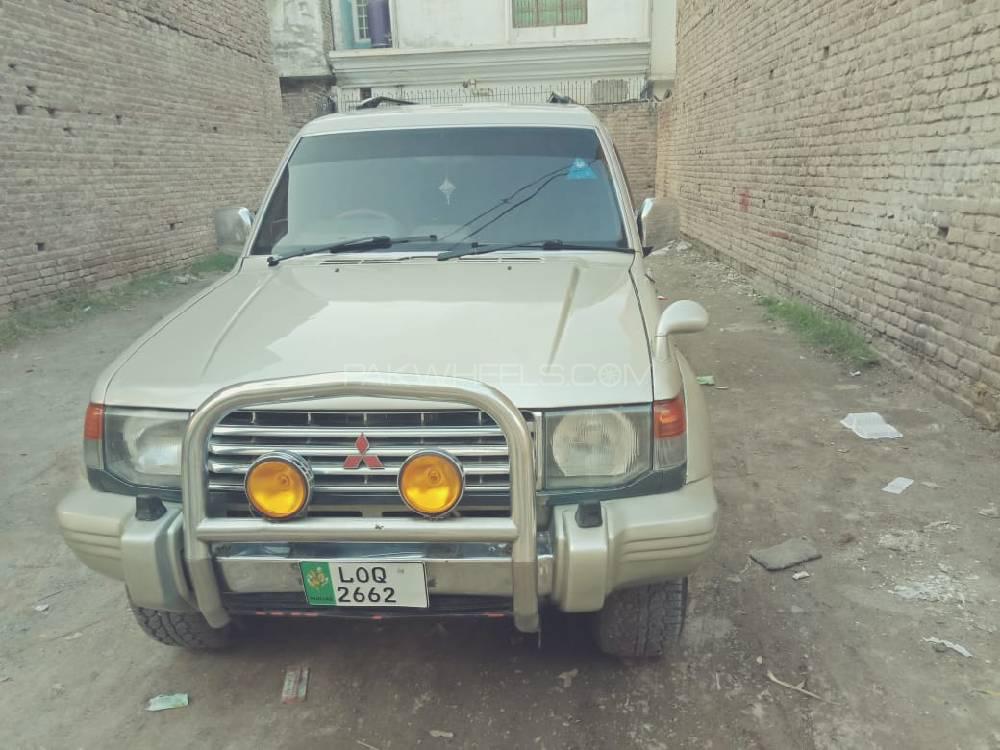 Mitsubishi Pajero 1992 for Sale in Peshawar Mitsubishi Pajero 1992 for Sale in Peshawar Image-4