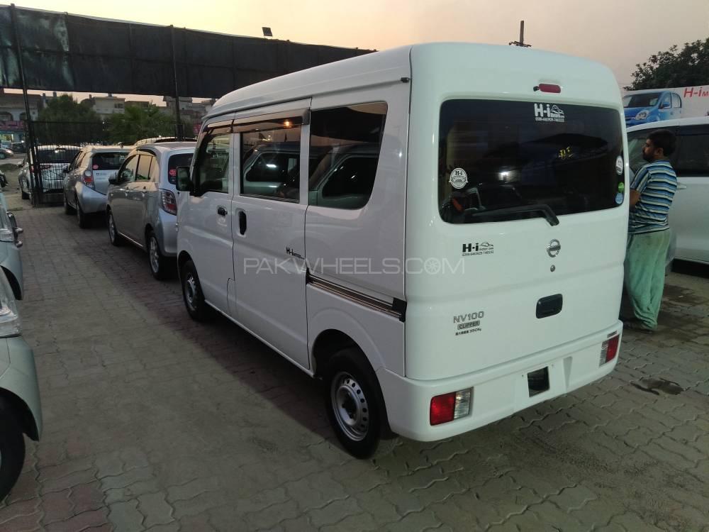نسان کلپر 2015 for Sale in گجرانوالہ نسان کلپر 2015 for Sale in گجرانوالہ Image-7