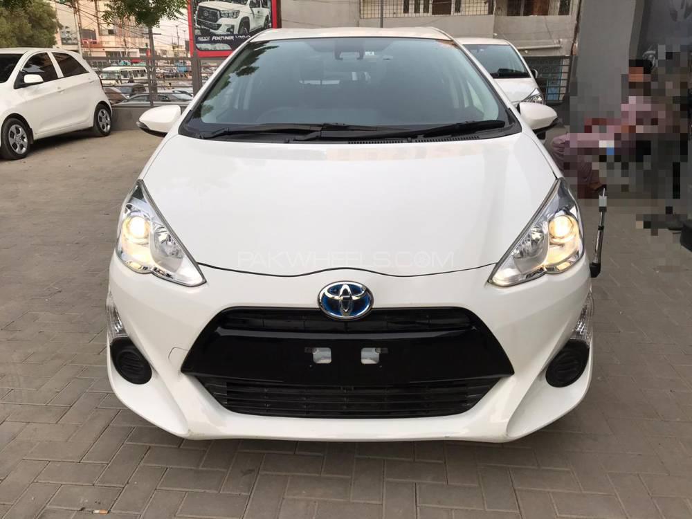 Toyota Aqua 2017 for Sale in Karachi Image-1