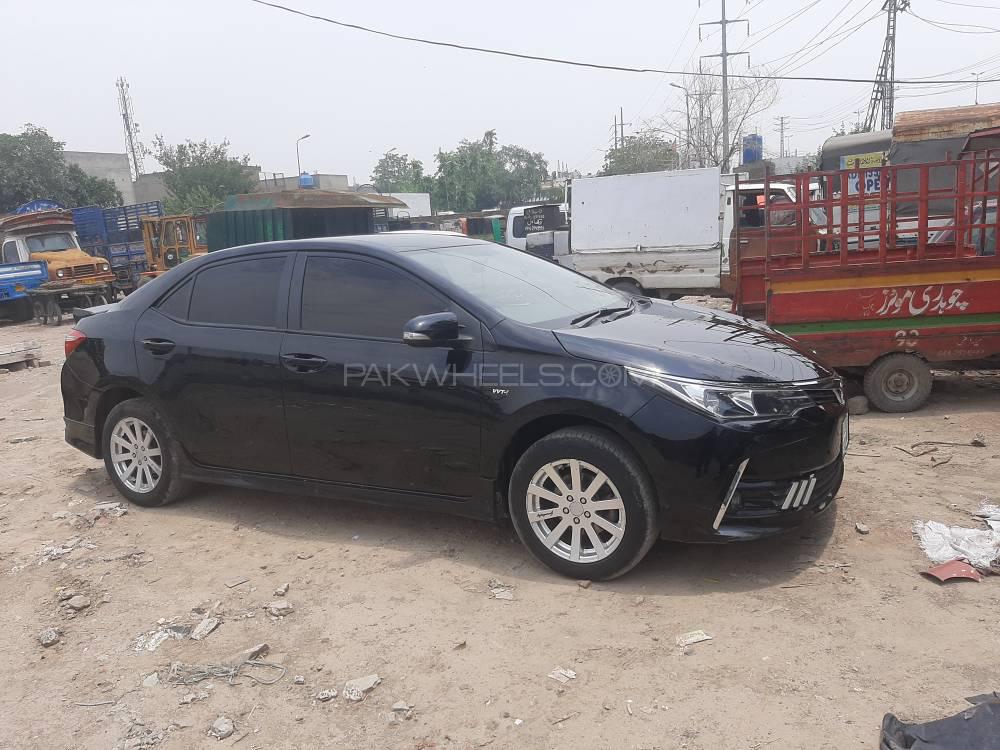Toyota Corolla 2015 for Sale in Lahore Toyota Corolla 2015 for Sale in Lahore Image-16