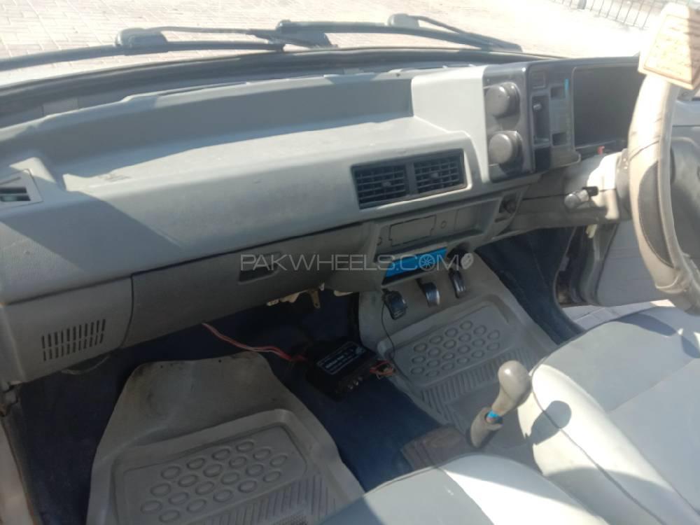 Suzuki Mehran 2007 for Sale in Mian Wali Suzuki Mehran 2007 for Sale in Mian Wali Image-12