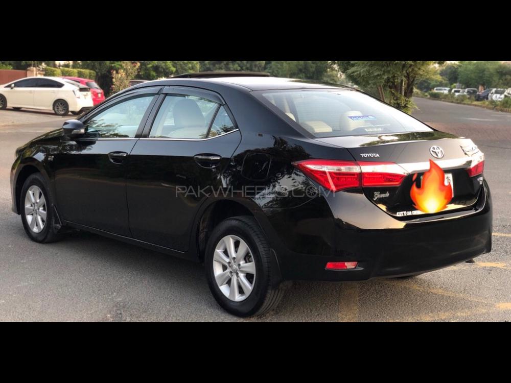 Toyota Corolla 2016 for Sale in Lahore Toyota Corolla 2016 for Sale in Lahore Image-4