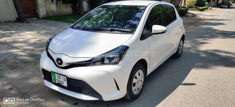 Toyota Vitz 2015 for Sale in Lahore Image-1