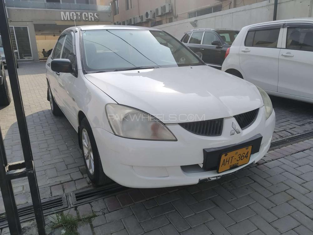Mitsubishi Lancer 2005 for Sale in Lahore Mitsubishi Lancer 2005 for Sale in Lahore Image-2