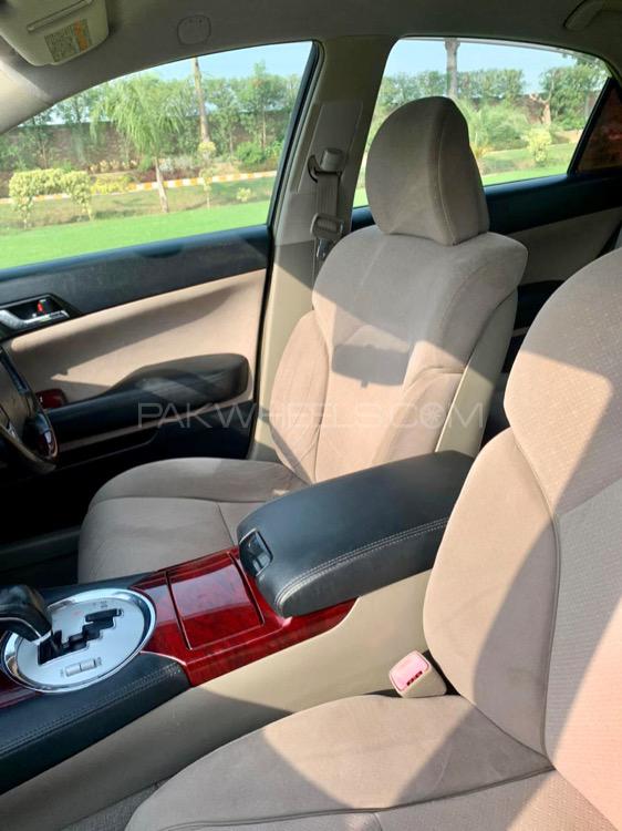 Toyota Mark X 2006 for Sale in Lahore Toyota Mark X 2006 for Sale in Lahore Image-16