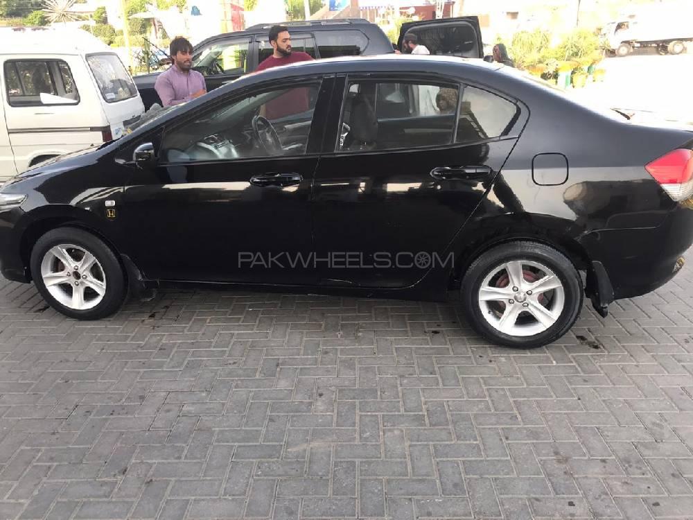 Honda City 2011 for Sale in Islamabad Image-1