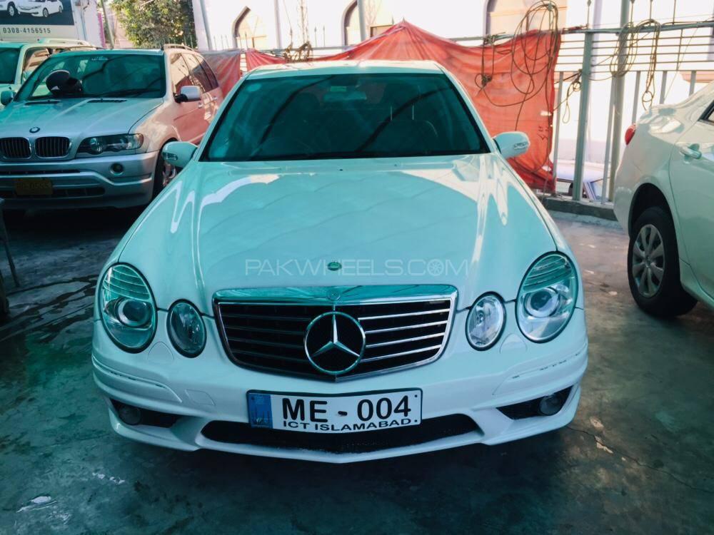 Mercedes Benz E Class 2004 for Sale in Lahore Image-1