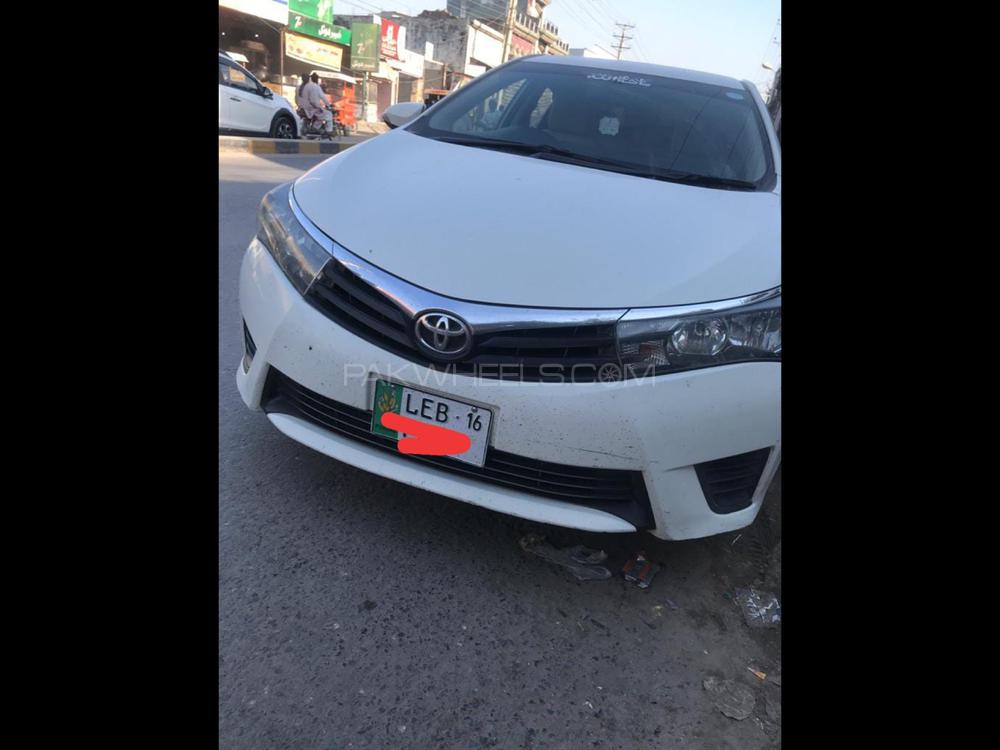 Toyota Corolla 2016 for Sale in Sialkot Image-1