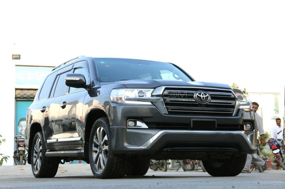 Toyota Land Cruiser 2010 for Sale in Karachi Toyota Land Cruiser 2010 for Sale in Karachi Image-5