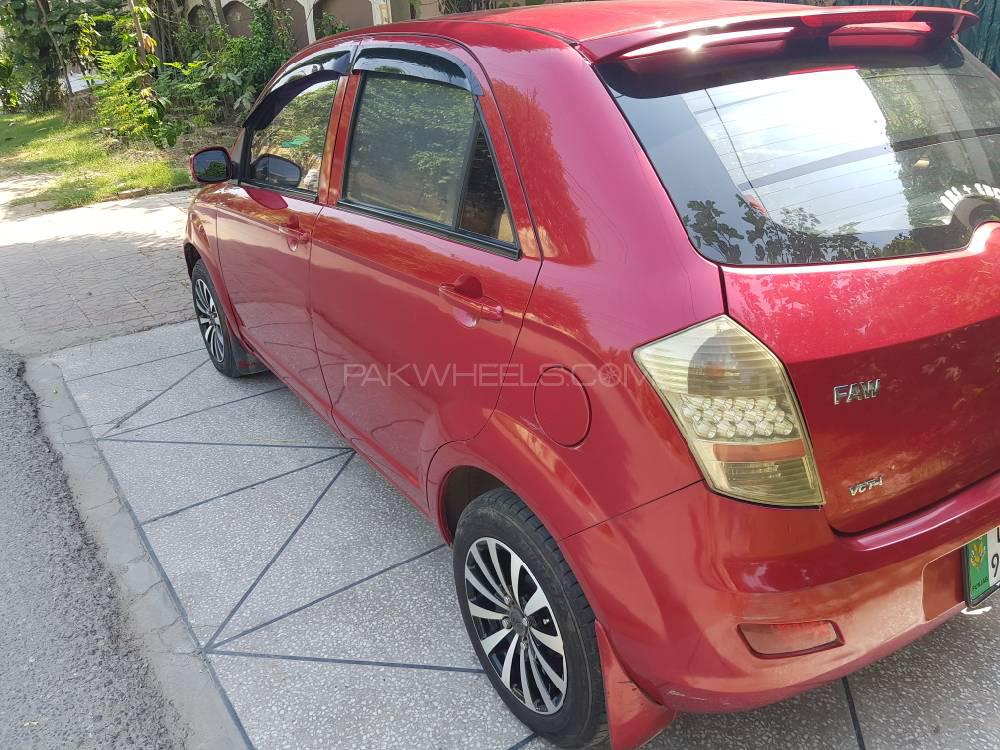 FAW V2 2016 for Sale in Lahore FAW V2 2016 for Sale in Lahore Image-4