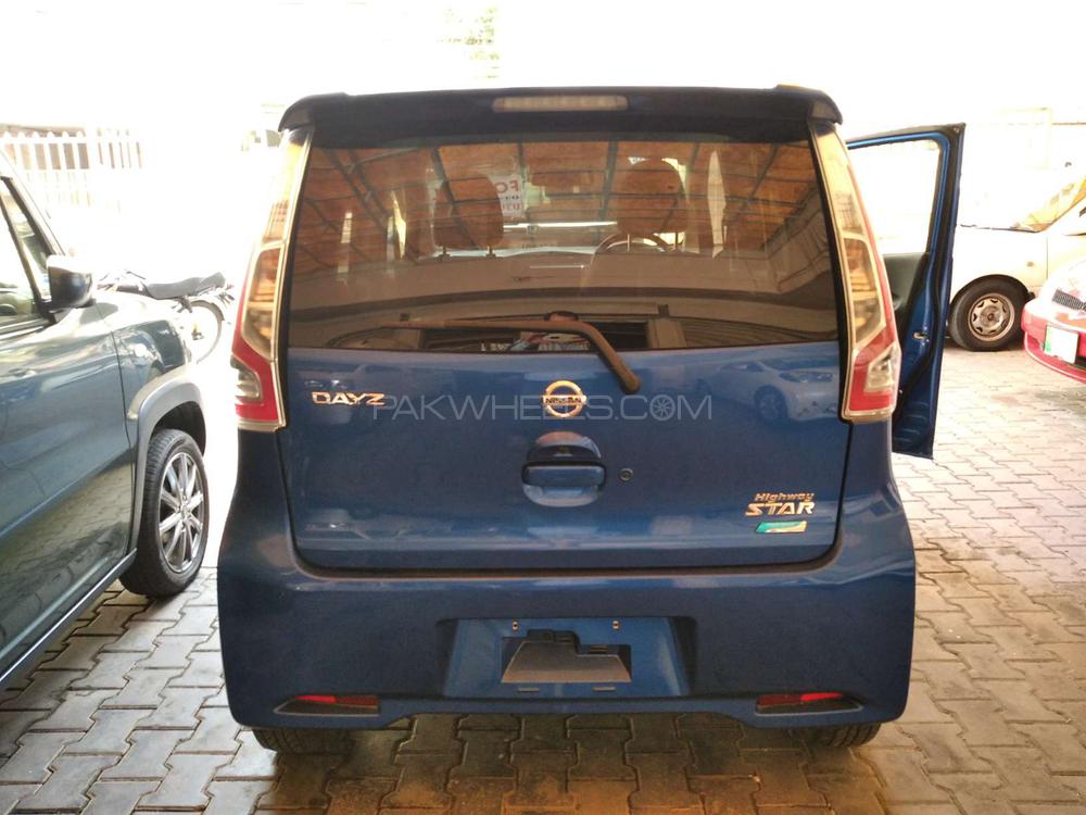 Nissan Dayz Highway Star 2016 for Sale in Lahore Nissan Dayz Highway Star 2016 for Sale in Lahore Image-9