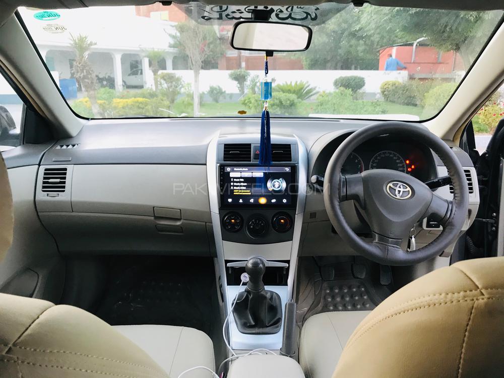 Toyota Corolla 2009 for Sale in Ahmed Pur East Image-1